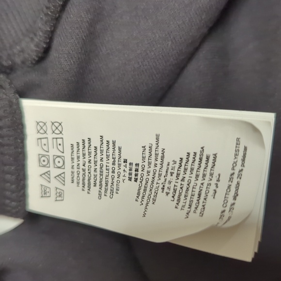 Michael Kors Cheetah Embroidered Graphic Logo Sweatshirt Size M NWT MSRP $128 - Picture 7 of 7